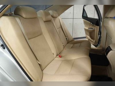 2016 Toyota Camry 2.0 G - used.thaimotorshow.com