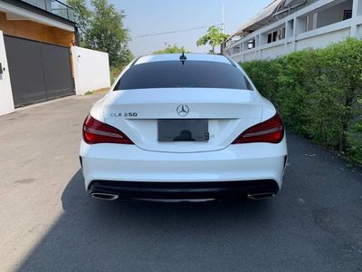 2018 Mercedes-Benz CLA250 - used.thaimotorshow.com