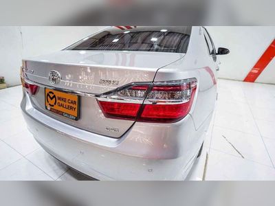 2016 Toyota Camry 2.0 G - used.thaimotorshow.com