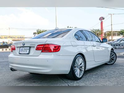 2011 BMW 325i Lci E92 - used.thaimotorshow.com