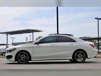 2014 Mercedes Benz CLA220 CDI AMG - used.thaimotorshow.com