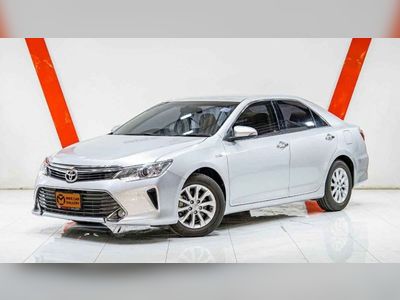 2016 Toyota Camry 2.0 G - used.thaimotorshow.com