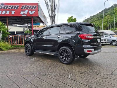 2016 Ford  Everest Auto 4WD - used.thaimotorshow.com