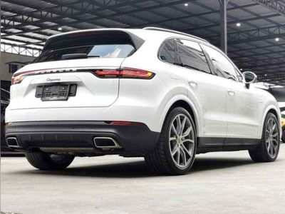 2020 Porsche Cayenne E-Hybrid - used.thaimotorshow.com