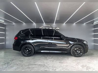 2017 BMW X5 F15 xDrive 40e - used.thaimotorshow.com