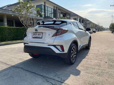 2018 Toyota C-HR Hybrid - used.thaimotorshow.com