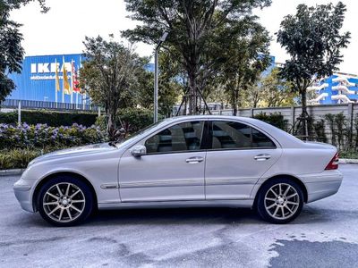 2003 Mercedes-Benz C180 Kompressor - used.thaimotorshow.com