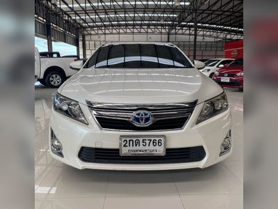 2013 Toyota Camry 2.5 Hybrid - used.thaimotorshow.com