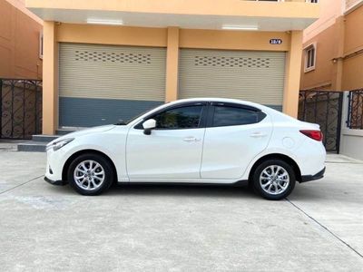 2017 Mazda2 1.5XD - used.thaimotorshow.com