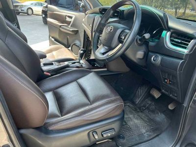 2015 Toyota Fortuner 2.4 - used.thaimotorshow.com