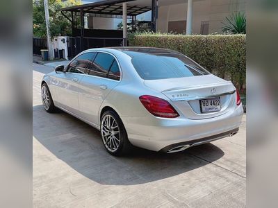 2017 Mercedes-Benz C350e - used.thaimotorshow.com