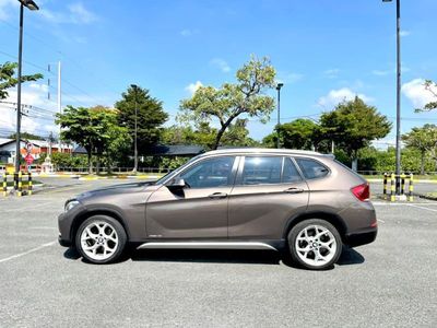 2015 BMW X1 sDRIVE 18i xLine LCi - used.thaimotorshow.com