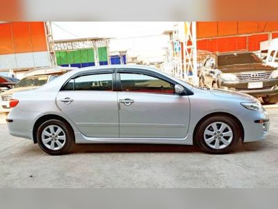 2013 Toyota Altis 1.6 E - used.thaimotorshow.com