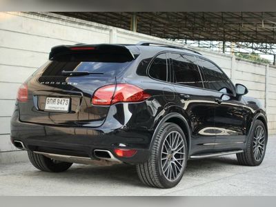 2011 Porsche Cayenne S Hybrid - used.thaimotorshow.com