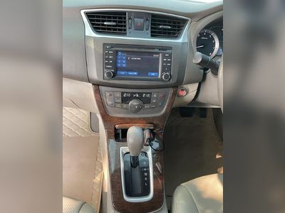 2015 Nissan Sylphy - used.thaimotorshow.com