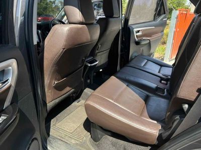 2015 Toyota Fortuner 2.4 - used.thaimotorshow.com