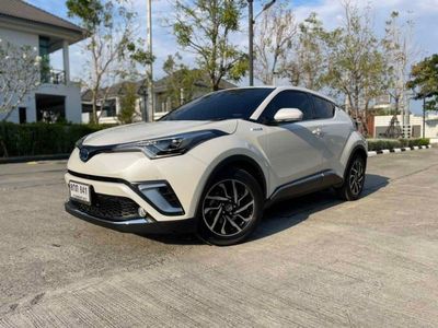 2018 Toyota C-HR Hybrid - used.thaimotorshow.com