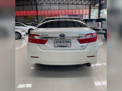 2013 Toyota Camry 2.5 Hybrid - used.thaimotorshow.com