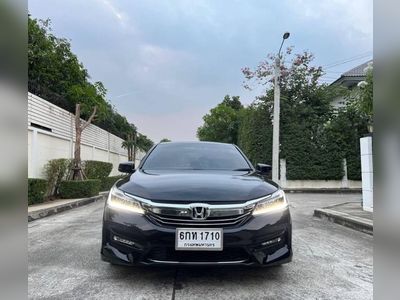 2017 Honda Accord 2.0 EL - used.thaimotorshow.com