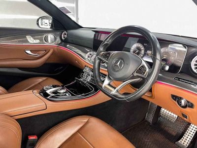 2017 Mercedes-Benz  E220d AMG - used.thaimotorshow.com