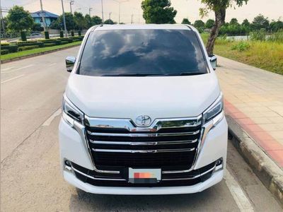 2020 Toyota Majesty 2.8 Premium 6A/T - used.thaimotorshow.com