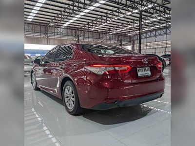 2018 Toyota Camry 2.0 G - used.thaimotorshow.com