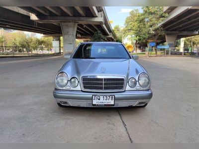 1999 Mercedes-Benz E230 EL - used.thaimotorshow.com