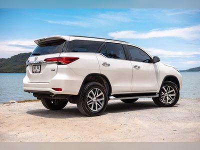 2018 Toyota Fortuner 2.8V 4WD - used.thaimotorshow.com