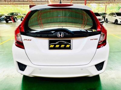 2017 Honda Jazz 1.5 - used.thaimotorshow.com