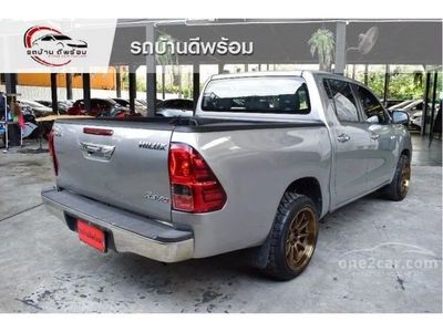 2015 Toyota Hilux Revo 2.4E - used.thaimotorshow.com