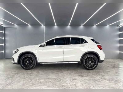 2019 Mercedes-Benz GLA250 AMG Facelift - used.thaimotorshow.com