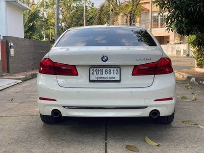 2017 BMW 520d Sport - used.thaimotorshow.com