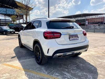 Mercedes-Benz 2019 - used.thaimotorshow.com