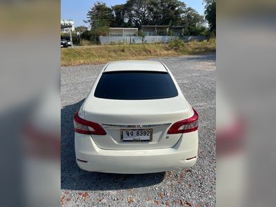 2015 Nissan Sylphy - used.thaimotorshow.com