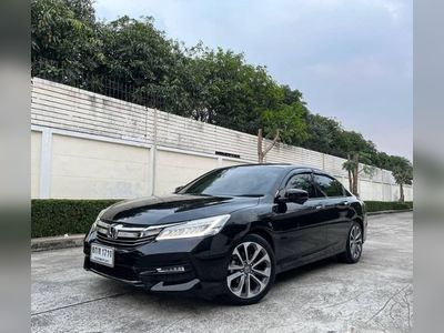 2017 Honda Accord 2.0 EL - used.thaimotorshow.com