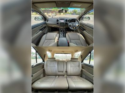 2013 Toyota Fortuner 3.0 V - used.thaimotorshow.com