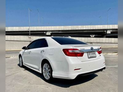 2013 Toyota Camry 2.5 Hybrid - used.thaimotorshow.com