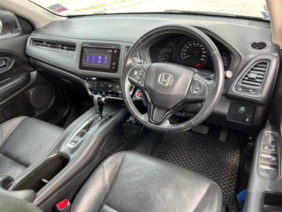 2015 Honda HR-V 1.8 E - used.thaimotorshow.com