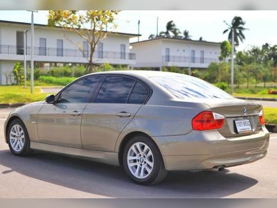 2009 BMW 320i SE - used.thaimotorshow.com