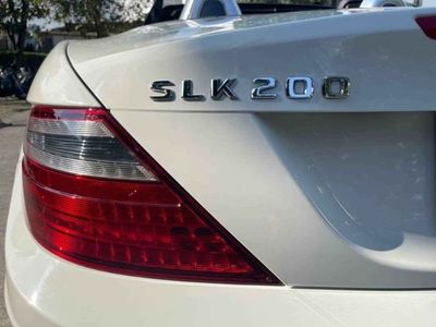 2014 Mercedes-Benz SLK200 - used.thaimotorshow.com