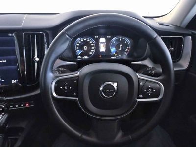 2019 Volvo XC60 - used.thaimotorshow.com