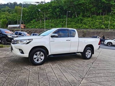 2016 Toyota Hilux Revo - used.thaimotorshow.com