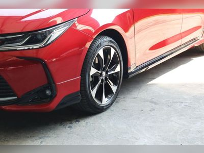 Toyota Corolla Altis 1.8 GR SPORT 2019 - used.thaimotorshow.com