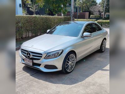 2017 Mercedes-Benz C350e - used.thaimotorshow.com