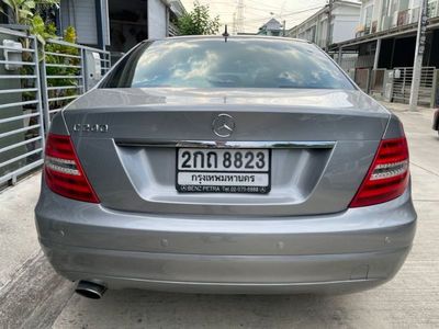 2013 Mercedes-Benz C200 CGI - used.thaimotorshow.com