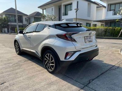 2018 Toyota C-HR Hybrid - used.thaimotorshow.com