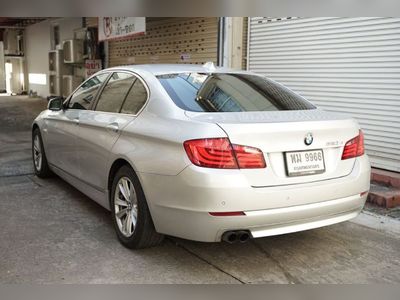 2012 BMW 520d F10 - used.thaimotorshow.com