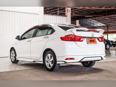 2015 Honda City 1.5 V Plus - used.thaimotorshow.com