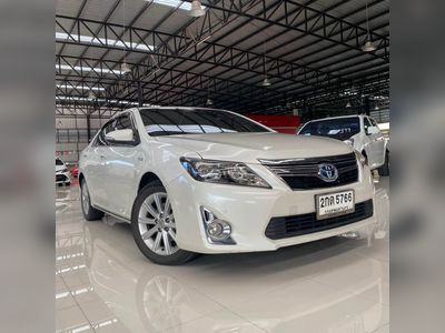 2013 Toyota Camry 2.5 Hybrid - used.thaimotorshow.com