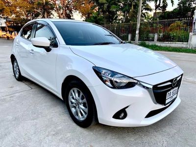 2016 Mazda Mazda2 - used.thaimotorshow.com